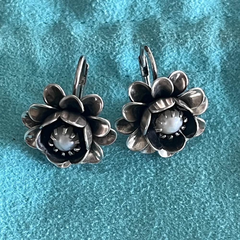 Elegant Sterling Silver Flower and Pearl Earrings